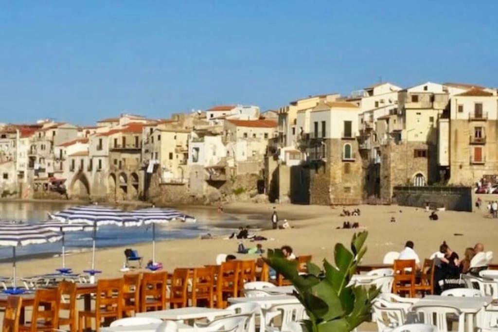 Mansarda Camelie Via Dei Normanni, 45 Campofelice Di Roccella Exterior foto